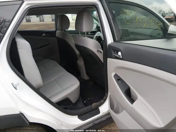 KM8J23A42LU078662 2020 HYUNDAI TUCSON - Image 8