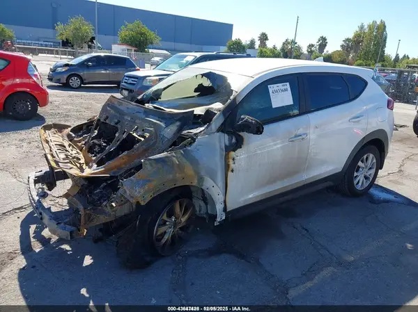 KM8J23A42LU078886 2020 HYUNDAI TUCSON - Image 2