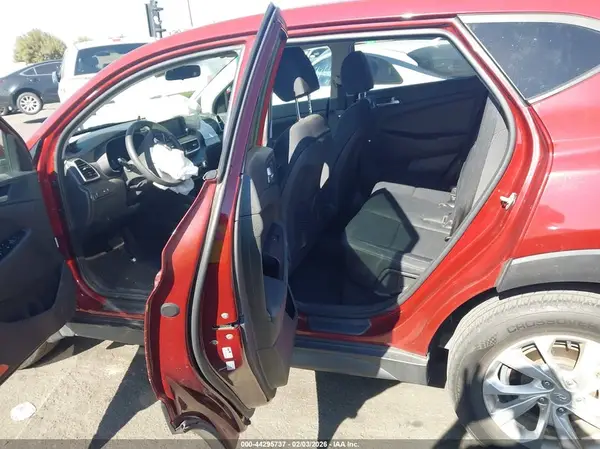 KM8J23A42LU109229 2020 HYUNDAI TUCSON - Image 8