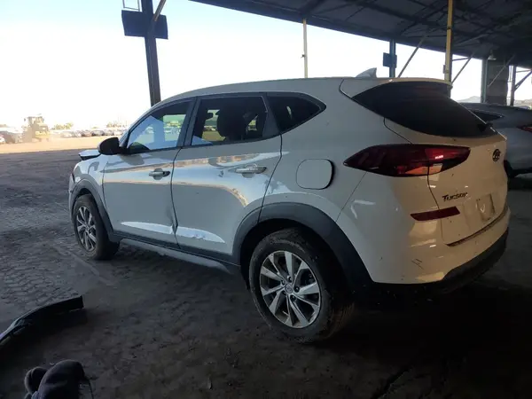 KM8J23A42LU115046 2020 HYUNDAI TUCSON - Image 2
