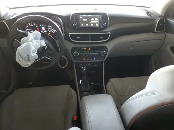 KM8J23A42LU115046 2020 HYUNDAI TUCSON - Image 8