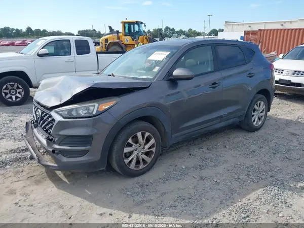 KM8J23A42LU129478 2020 HYUNDAI TUCSON - Image 2