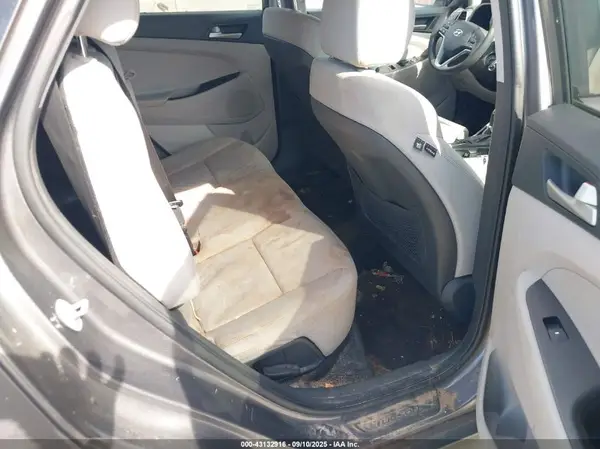 KM8J23A42LU129478 2020 HYUNDAI TUCSON - Image 8