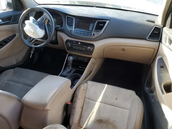 KM8J23A43GU044428 2016 HYUNDAI TUCSON - Image 8