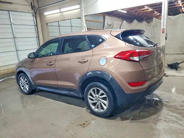 KM8J23A43GU107396 2016 HYUNDAI TUCSON - Image 2