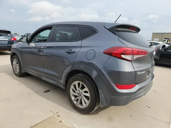 KM8J23A43GU136235 2016 HYUNDAI TUCSON - Image 2