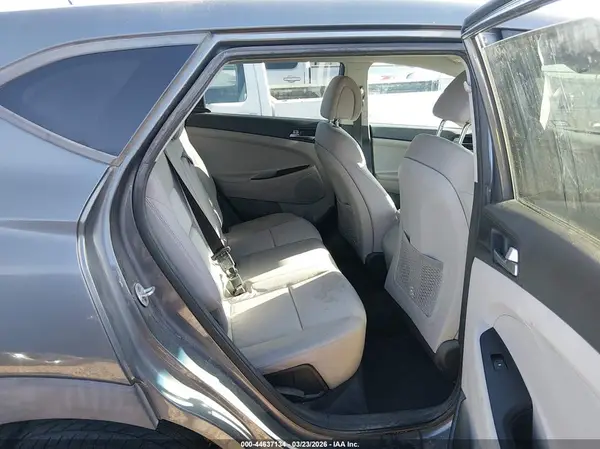 KM8J23A43GU160387 2016 HYUNDAI TUCSON - Image 8