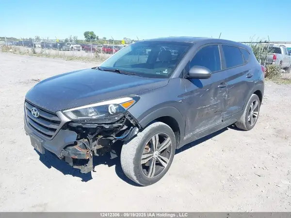 KM8J23A43GU177982 2016 HYUNDAI TUCSON - Image 2