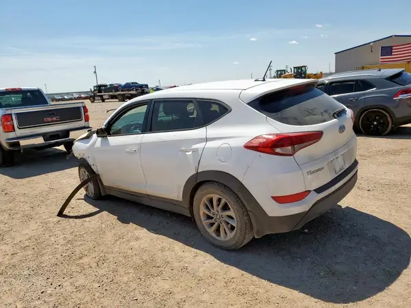 KM8J23A43GU240580 2016 HYUNDAI TUCSON - Image 2