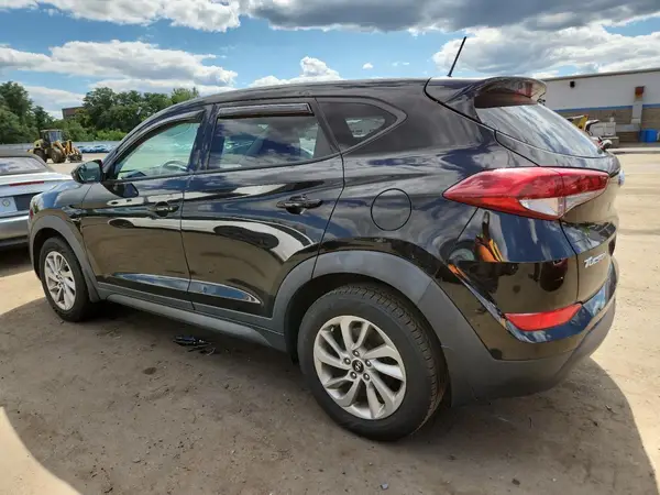 KM8J23A43HU274326 2017 HYUNDAI TUCSON - Image 2