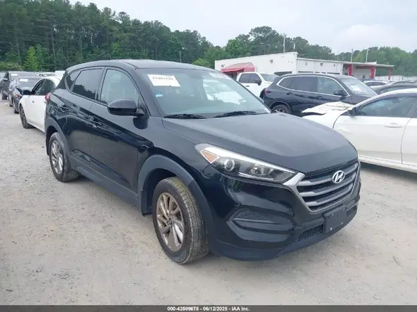 KM8J23A43HU336498 2017 HYUNDAI TUCSON - Image 1