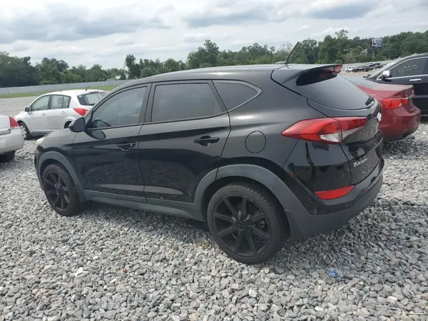 KM8J23A43HU388438 2017 HYUNDAI TUCSON - Image 2