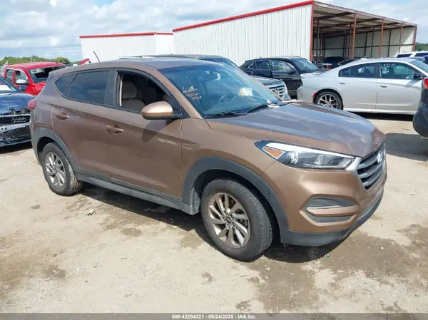KM8J23A43HU431367 2017 HYUNDAI TUCSON - Image 1