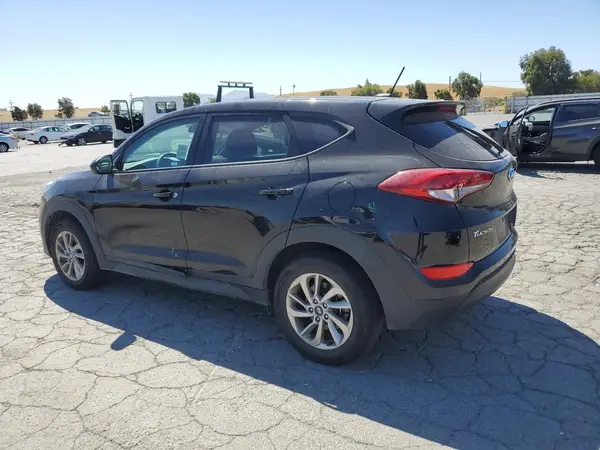 KM8J23A43HU492329 2017 HYUNDAI TUCSON - Image 2