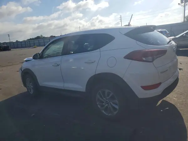 KM8J23A43HU501577 2017 HYUNDAI TUCSON - Image 2