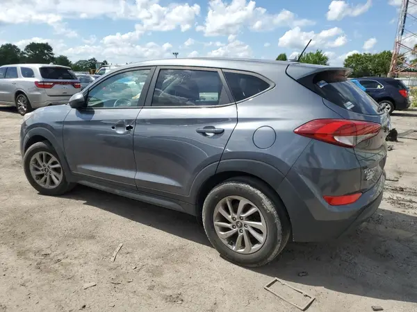 KM8J23A43HU506665 2017 HYUNDAI TUCSON - Image 2