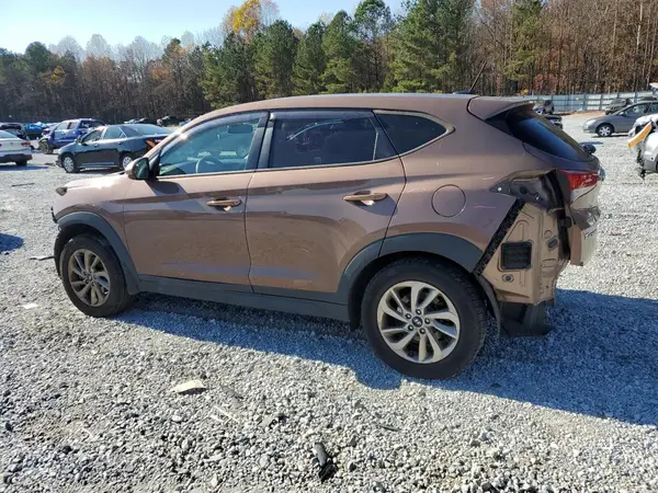 KM8J23A43HU507167 2017 HYUNDAI TUCSON - Image 2