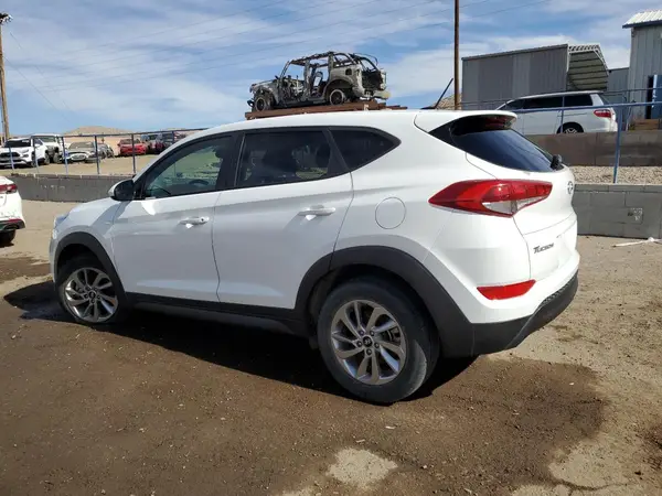 KM8J23A43HU515804 2017 HYUNDAI TUCSON - Image 2