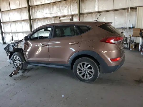 KM8J23A43HU537222 2017 HYUNDAI TUCSON - Image 2