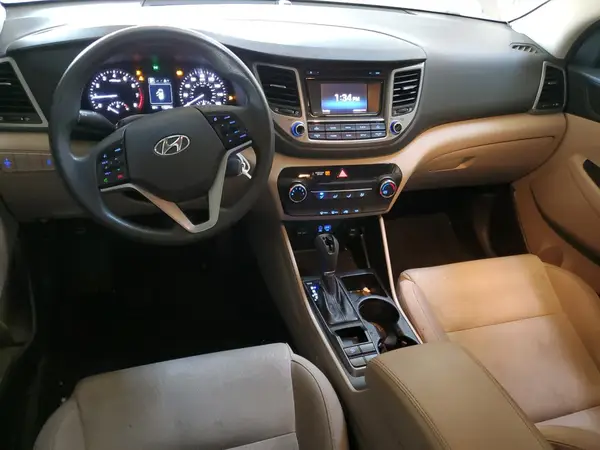 KM8J23A43HU537222 2017 HYUNDAI TUCSON - Image 8