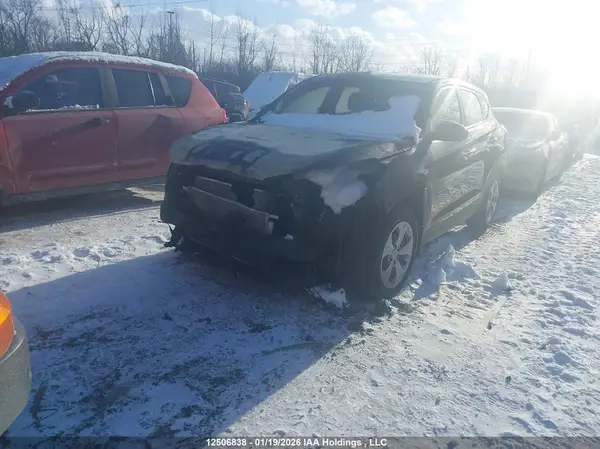 KM8J23A43HU540749 2017 HYUNDAI TUCSON - Image 2
