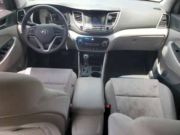 KM8J23A43HU544476 2017 HYUNDAI TUCSON - Image 8