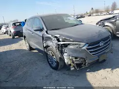 KM8J23A43HU576571 2017 HYUNDAI TUCSON