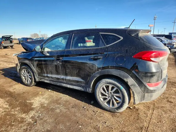 KM8J23A43HU577607 2017 HYUNDAI TUCSON - Image 2