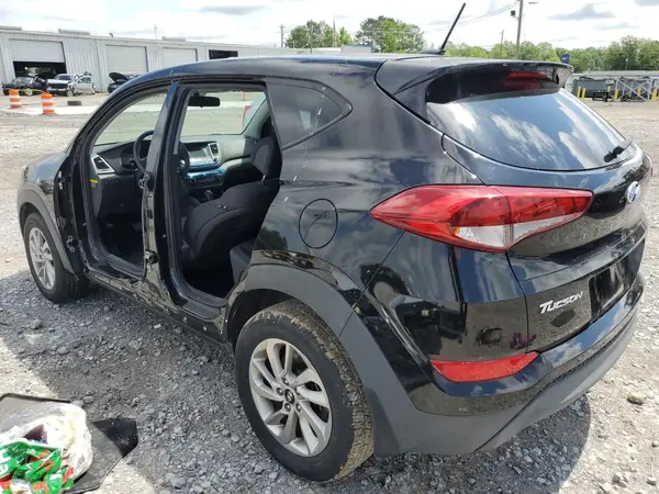 KM8J23A43HU580409 2017 HYUNDAI TUCSON - Image 2