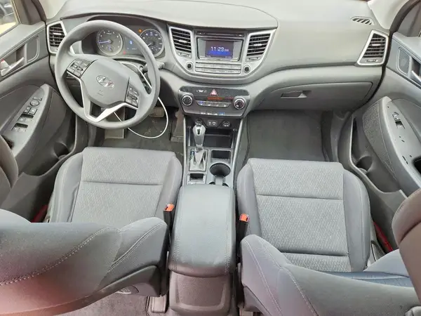 KM8J23A43JU635317 2018 HYUNDAI TUCSON - Image 8