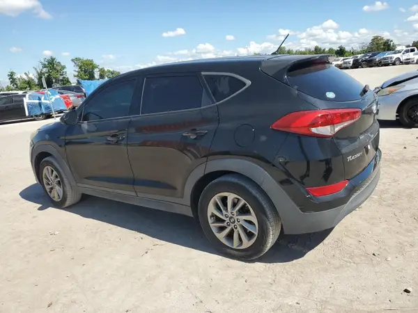 KM8J23A43JU659858 2018 HYUNDAI TUCSON - Image 2