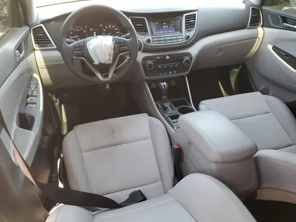KM8J23A43JU659858 2018 HYUNDAI TUCSON - Image 8