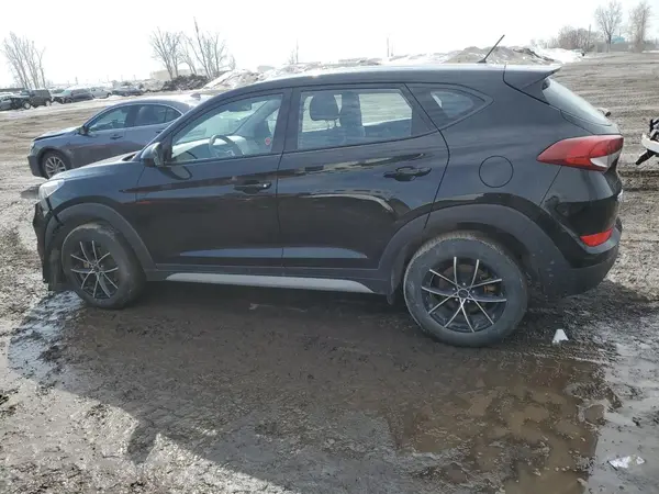 KM8J23A43JU690205 2018 HYUNDAI TUCSON - Image 2