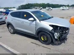KM8J23A43JU736308 2018 HYUNDAI TUCSON