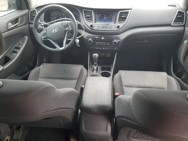 KM8J23A43JU752587 2018 HYUNDAI TUCSON - Image 8