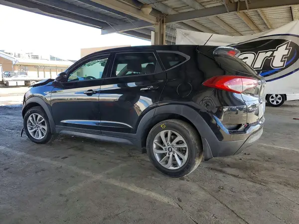 KM8J23A43JU786917 2018 HYUNDAI TUCSON - Image 2