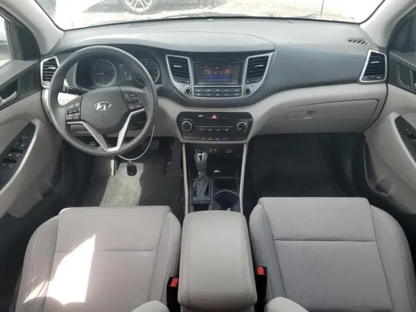 KM8J23A43JU808267 2018 HYUNDAI TUCSON - Image 8