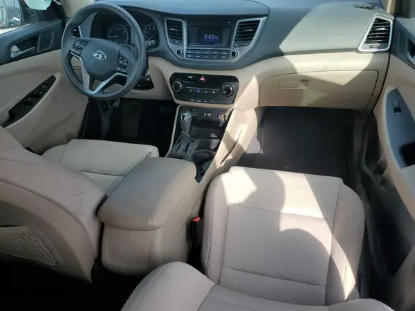 KM8J23A43JU809063 2018 HYUNDAI TUCSON - Image 8
