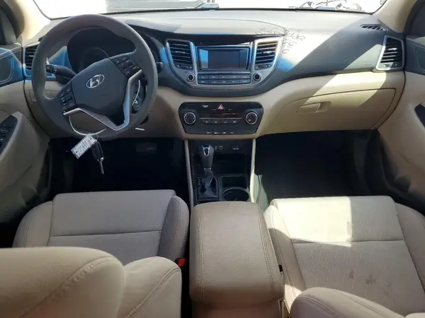 KM8J23A43JU810701 2018 HYUNDAI TUCSON - Image 8