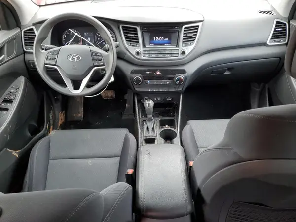 KM8J23A43JU830415 2018 HYUNDAI TUCSON - Image 8