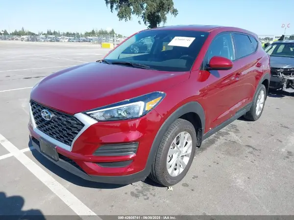 KM8J23A43KU003161 2019 HYUNDAI TUCSON - Image 2