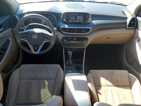 KM8J23A43KU031557 2019 HYUNDAI TUCSON - Image 8