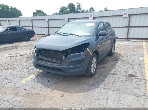 KM8J23A43KU037147 2019 HYUNDAI TUCSON - Image 2