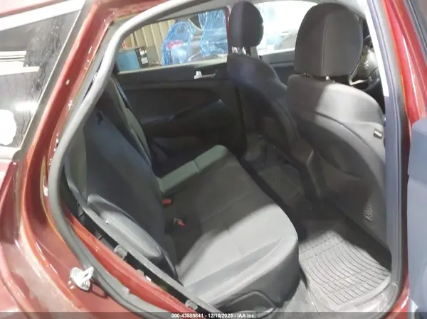 KM8J23A43KU040727 2019 HYUNDAI TUCSON - Image 8
