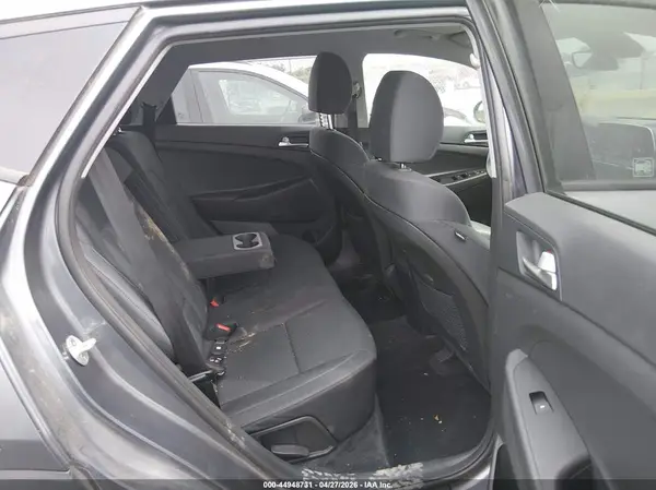 KM8J23A43KU057348 2019 HYUNDAI TUCSON - Image 8