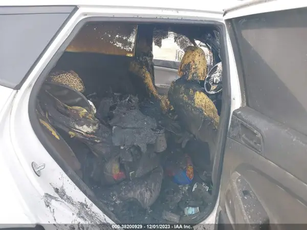 KM8J23A43KU859611 2019 HYUNDAI TUCSON - Image 8