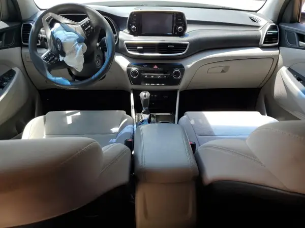 KM8J23A43KU878482 2019 HYUNDAI TUCSON - Image 8