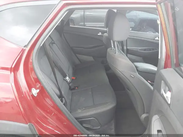 KM8J23A43KU885111 2019 HYUNDAI TUCSON - Image 8
