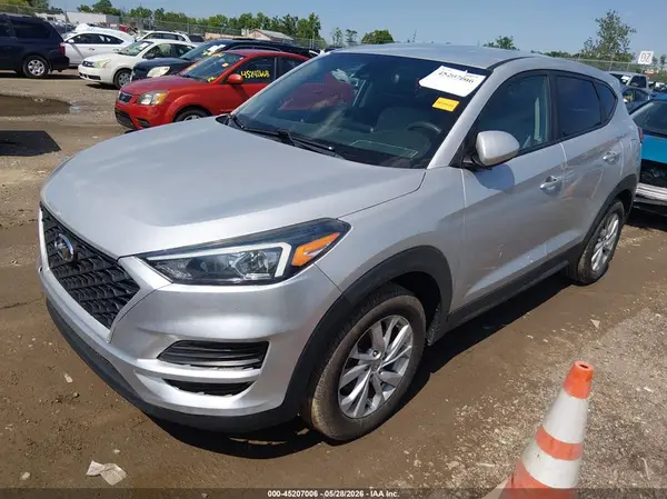 KM8J23A43KU887330 2019 HYUNDAI TUCSON - Image 2