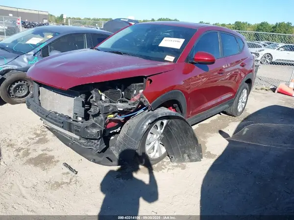 KM8J23A43KU909925 2019 HYUNDAI TUCSON - Image 2